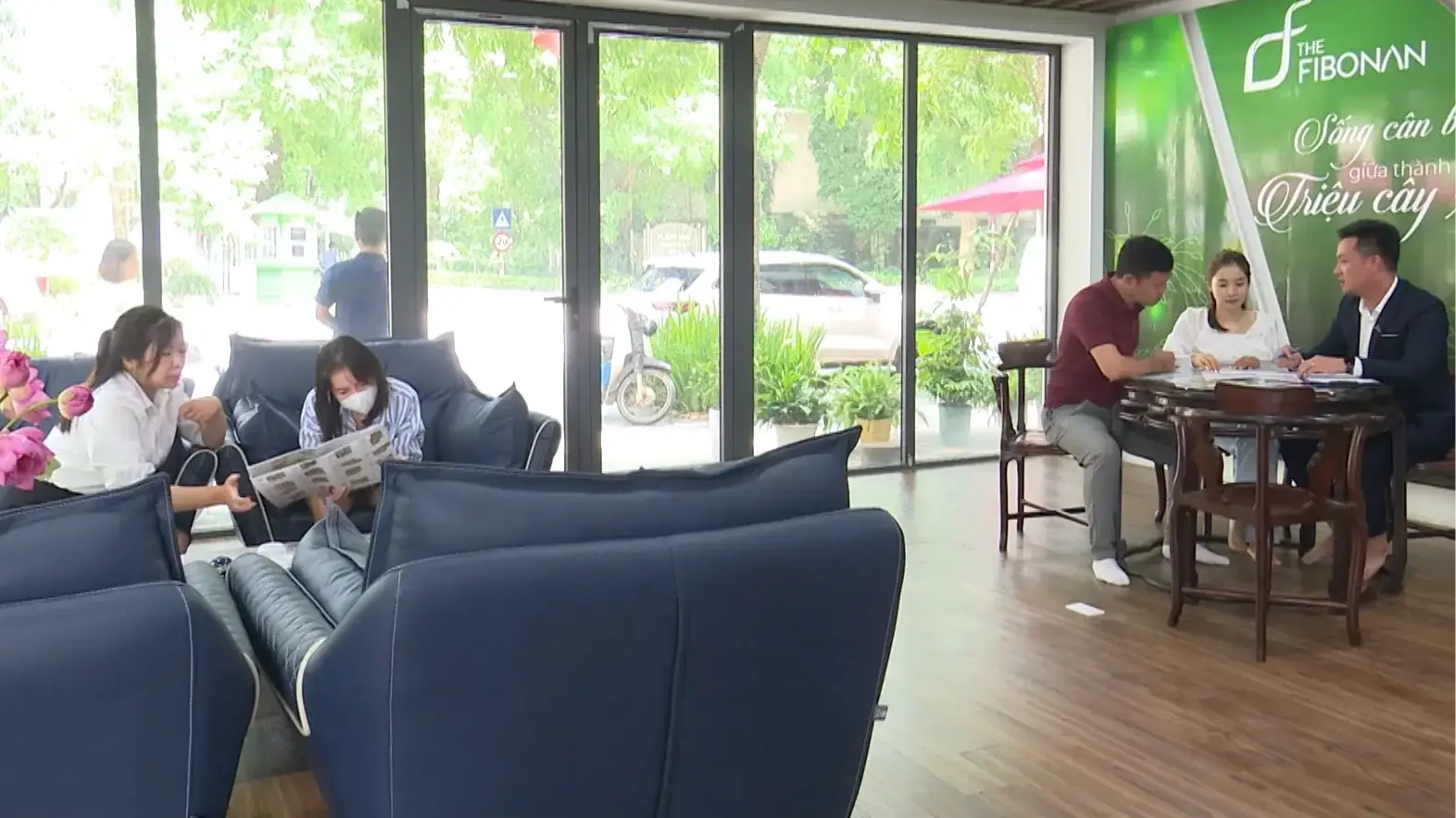 Cần các giải pháp để kiềm chế giá bất động sản